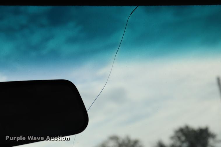 image for item ED9599 1998 Ford Crown Victoria Police Interceptor