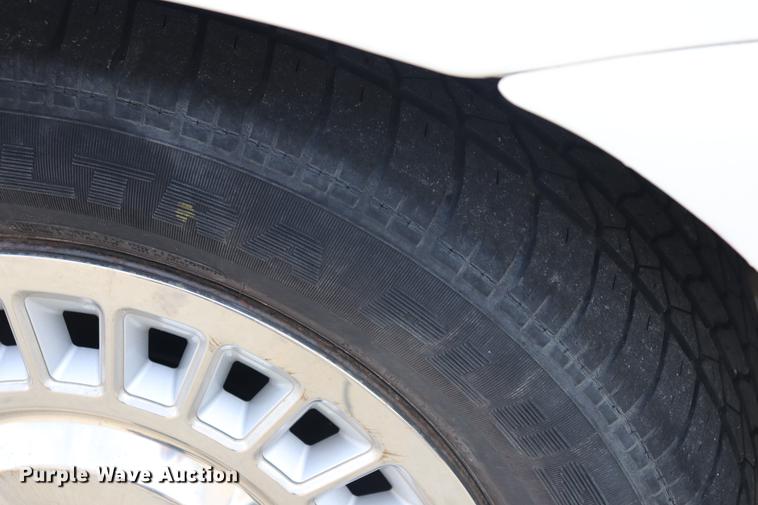 image for item ED9599 1998 Ford Crown Victoria Police Interceptor