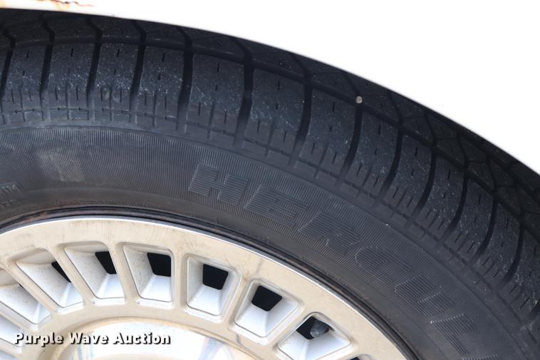 image for item ED9599 1998 Ford Crown Victoria Police Interceptor