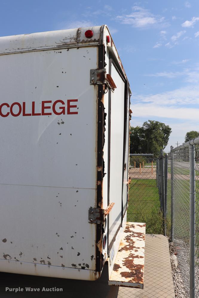 image for item ED9601 1981 Chevrolet 30 box truck