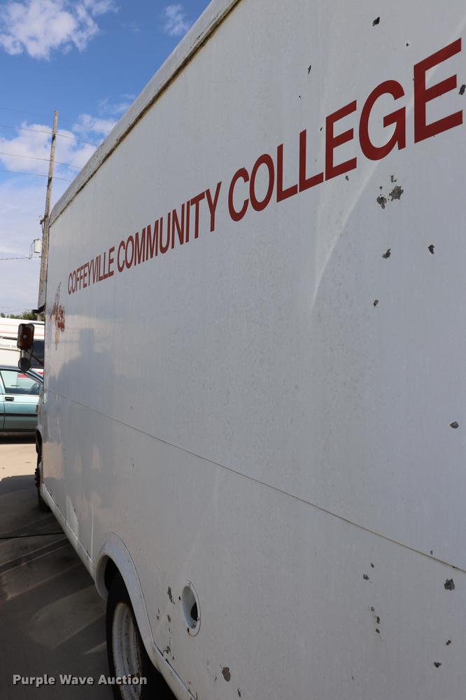 image for item ED9601 1981 Chevrolet 30 box truck