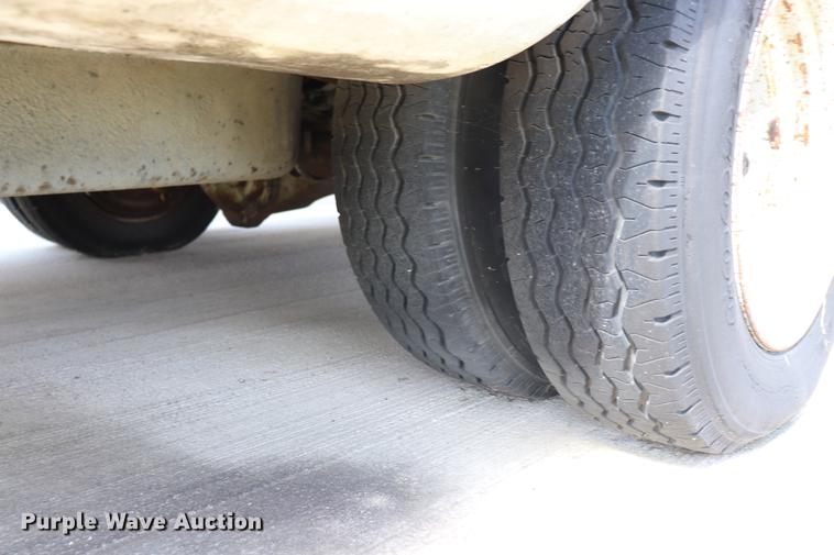 image for item ED9601 1981 Chevrolet 30 box truck