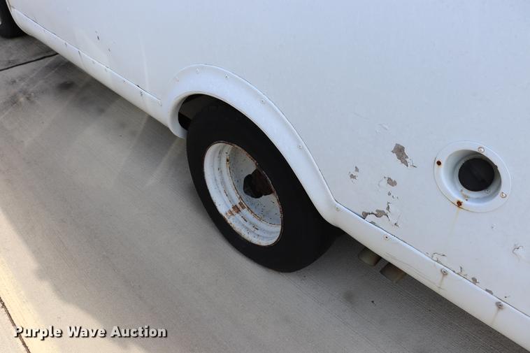 image for item ED9601 1981 Chevrolet 30 box truck