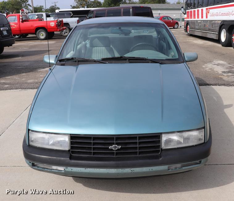 image for item ED9603 1992 Chevrolet Corsica LT