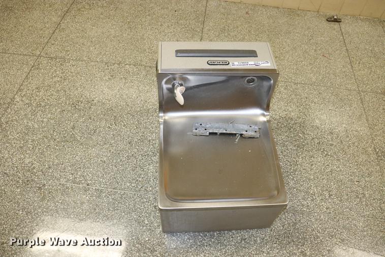 image for item ED9615 Elkay water fountain