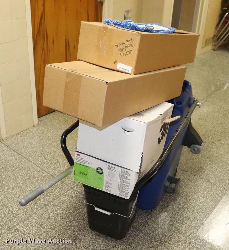 image for item ED9622 Cricket Automop