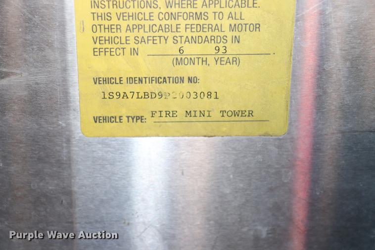 image for item ED9627 1993 Sutphen fire truck