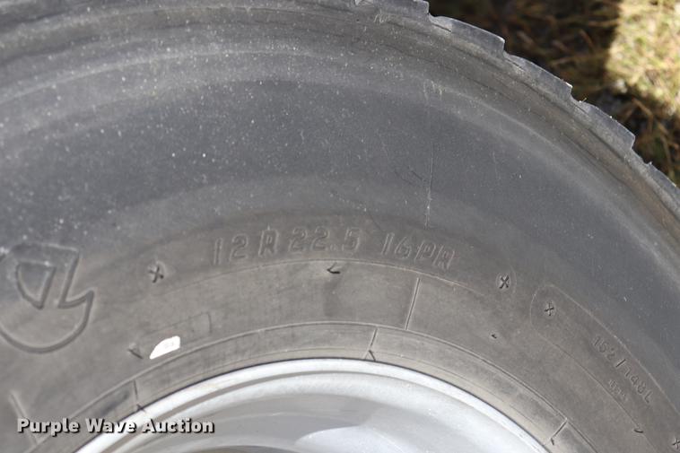 image for item ED9627 1993 Sutphen fire truck