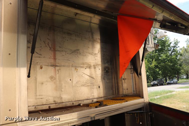 image for item ED9627 1993 Sutphen fire truck