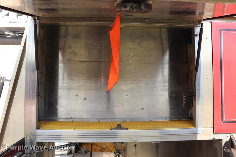 image for item ED9627 1993 Sutphen fire truck