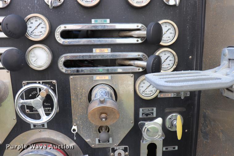 image for item ED9627 1993 Sutphen fire truck