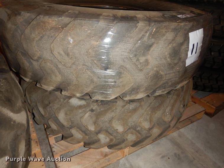 image for item EE9074 (2) Michelin 14.00R24 tires