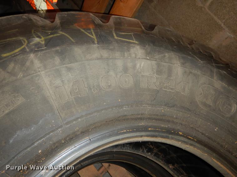 image for item EE9074 (2) Michelin 14.00R24 tires