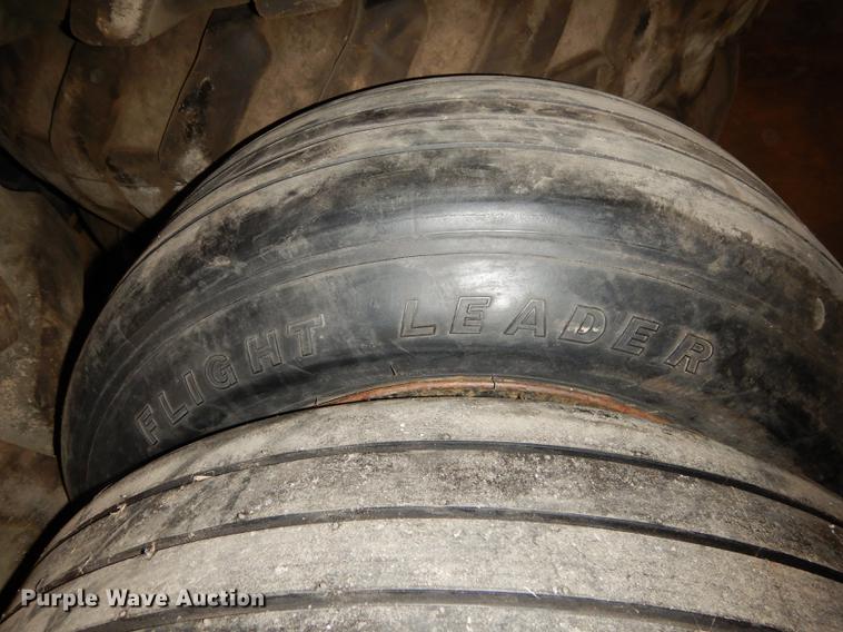 image for item EE9079 (3) Goodyear Flight Leader 30x95-16 airplane tire