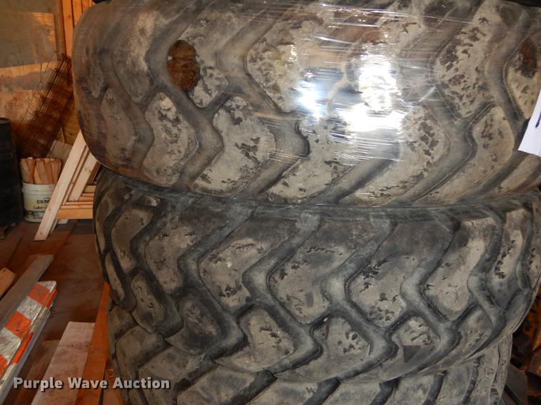 image for item EE9088 (6) Double Coin 14.00-24 tires