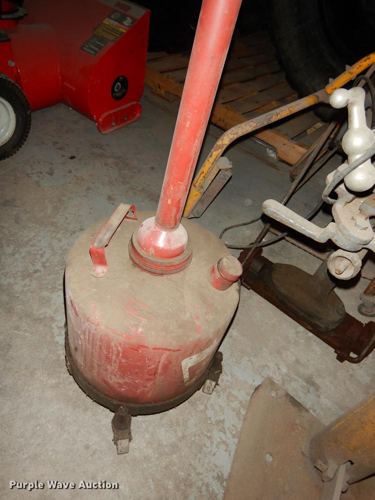 image for item EE9089 Tools