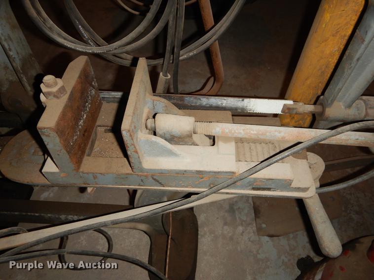 image for item EE9089 Tools