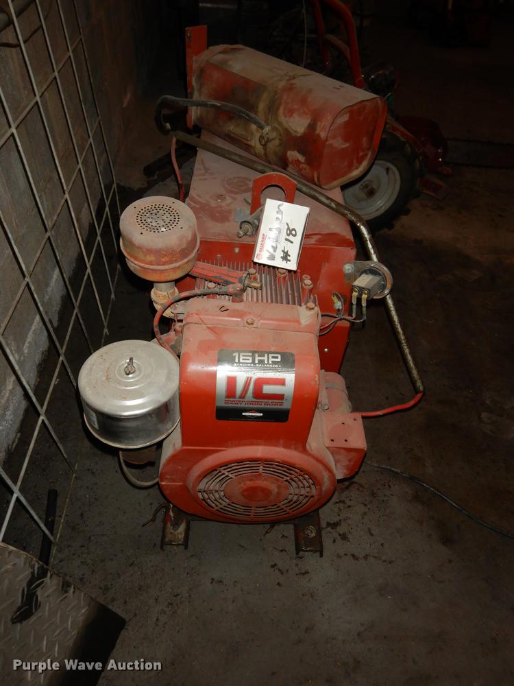 image for item EE9100 Lincoln Weldanpower AC/DC welder