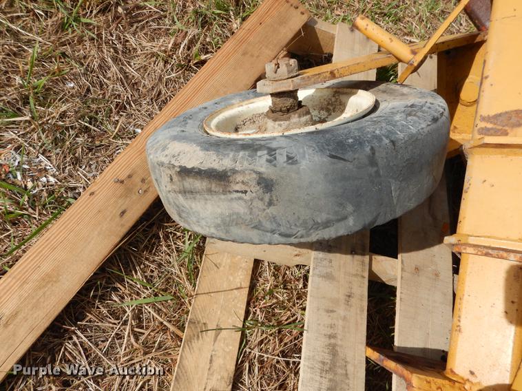 image for item EE9112 Approximately 16 snow plow wheels