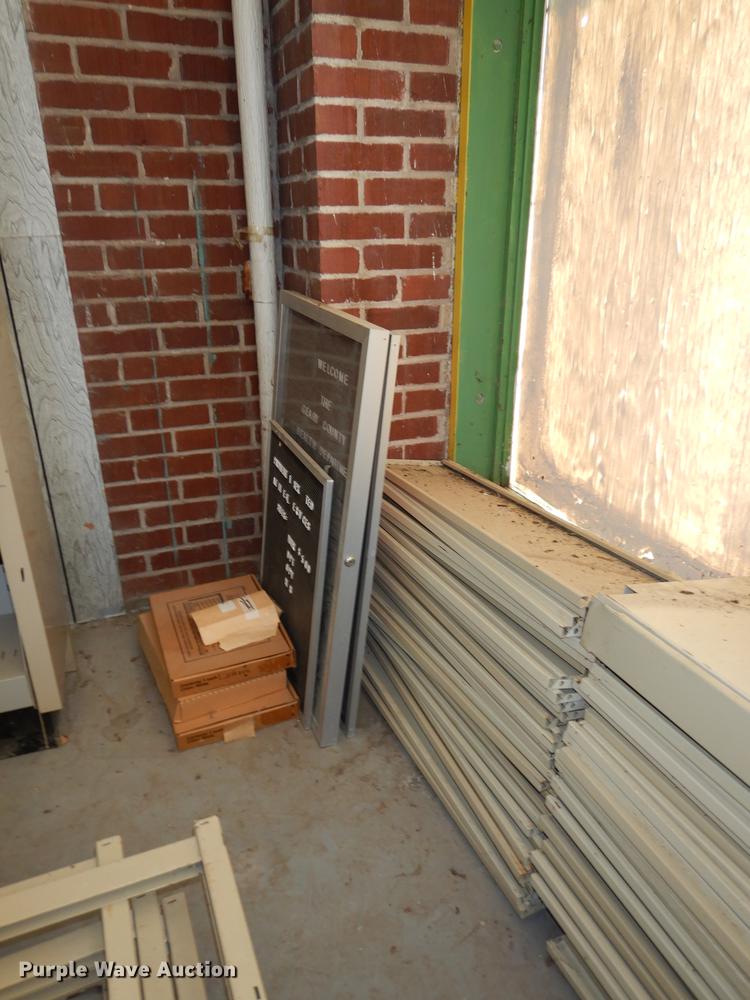 image for item EE9139 Shelving