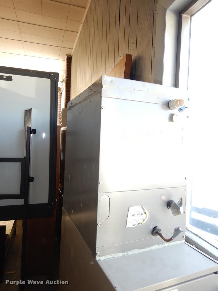 image for item EE9141 (2) central AC units