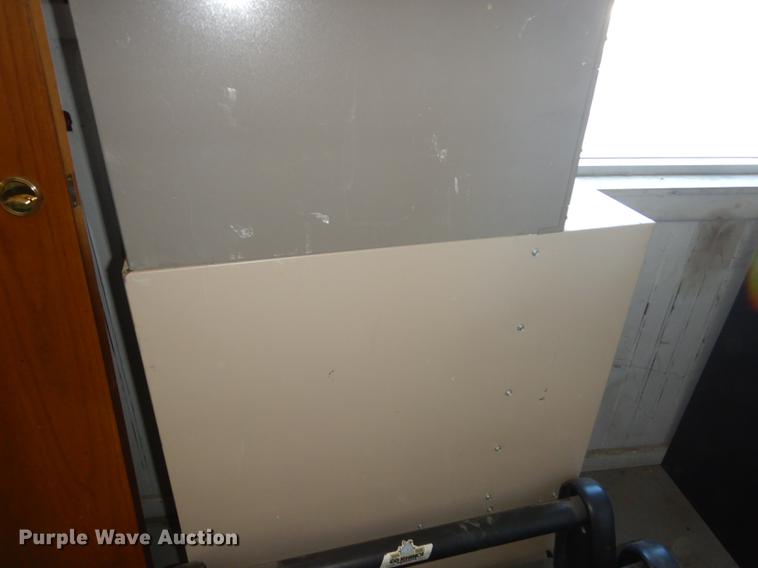 image for item EE9141 (2) central AC units