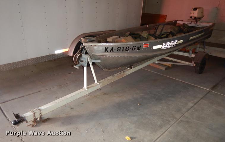 image for item EE9161 2010 Sea King aluminum boat