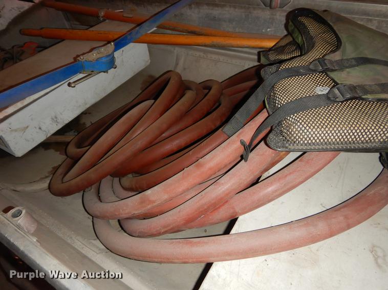 image for item EE9161 2010 Sea King aluminum boat