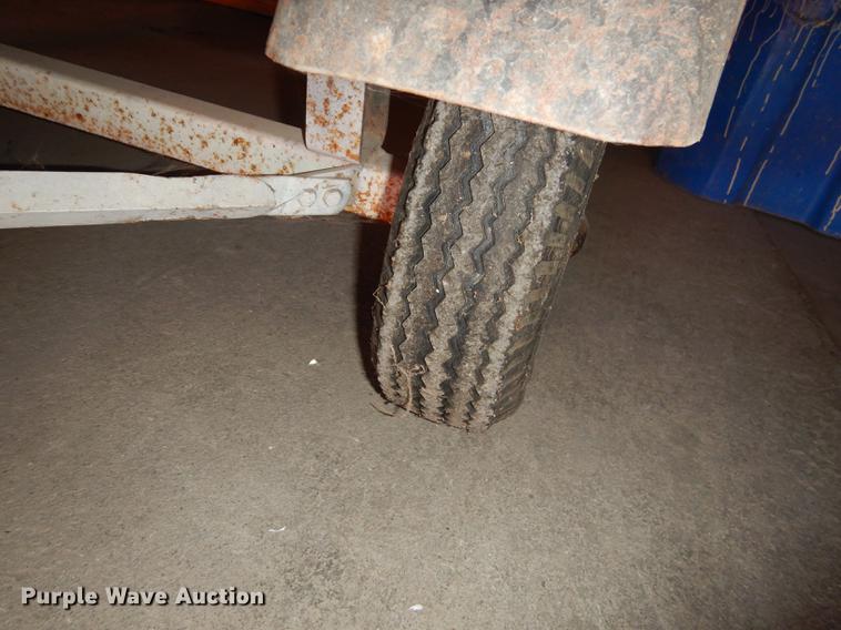 image for item EE9161 2010 Sea King aluminum boat