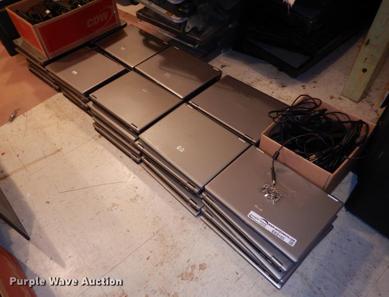 image for item EE9165 (45) HP Compaq 6735B laptops