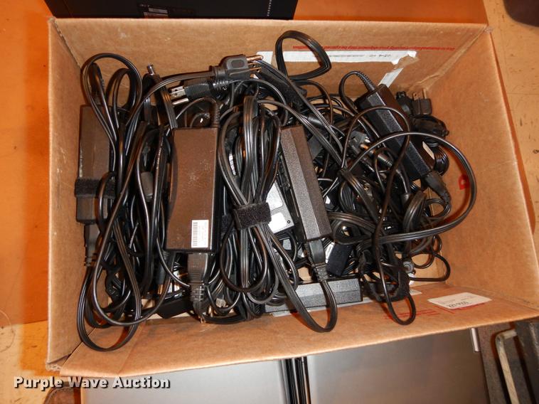 image for item EE9165 (45) HP Compaq 6735B laptops