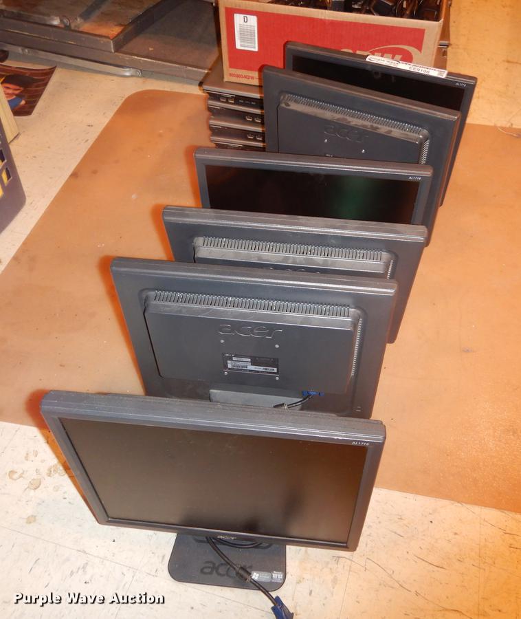 image for item EE9166 (6) Acer 13" LCD monitors