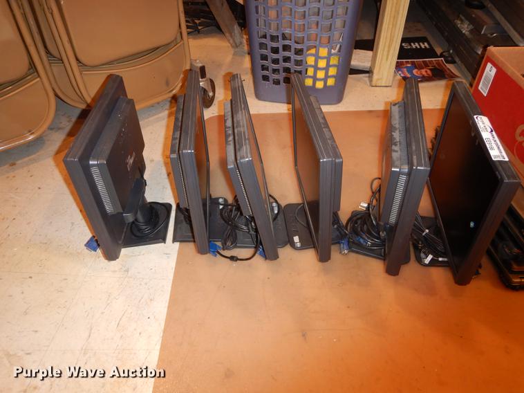 image for item EE9166 (6) Acer 13" LCD monitors