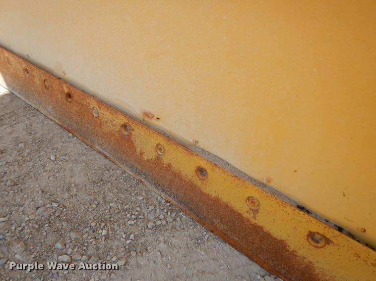 image for item J5653 1994 Ford L8000 dump truck