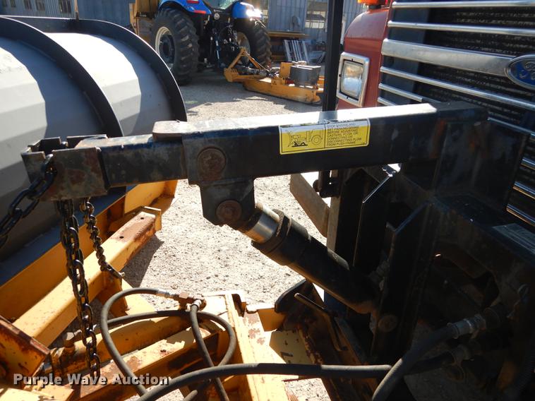 image for item J5653 1994 Ford L8000 dump truck