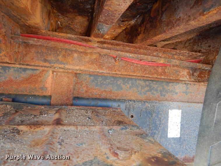 image for item J5653 1994 Ford L8000 dump truck