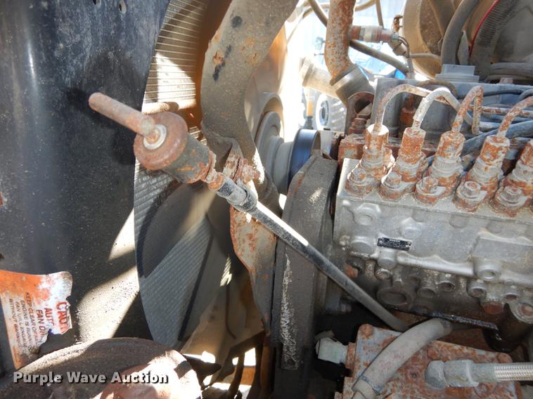 image for item J5653 1994 Ford L8000 dump truck