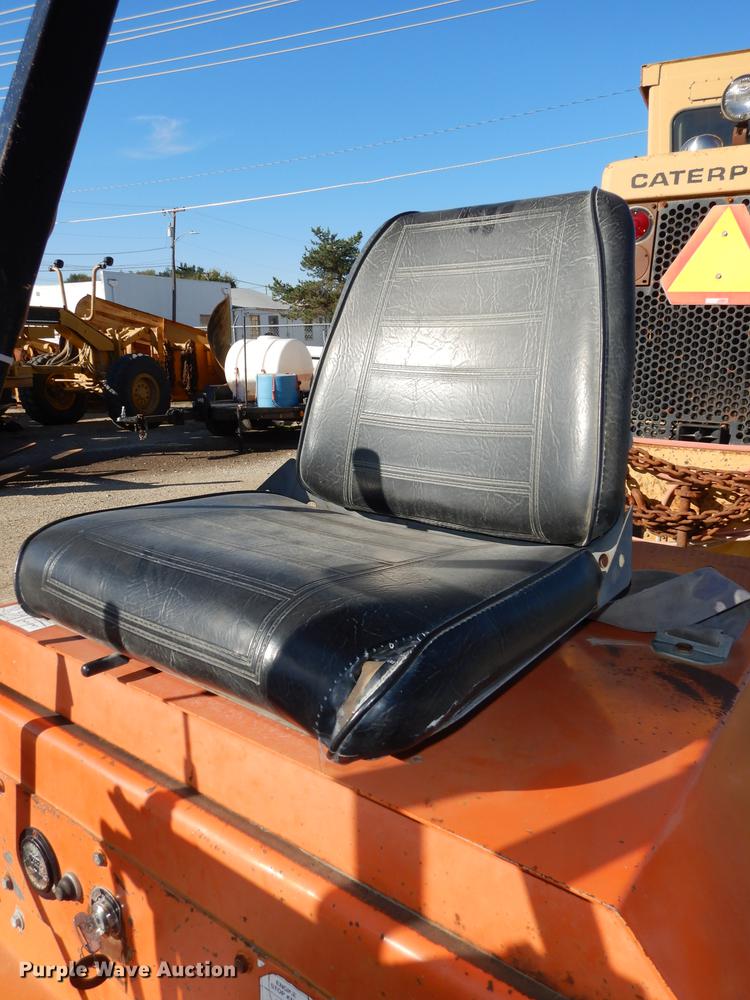 image for item J5656 1988 Lay-mor broom