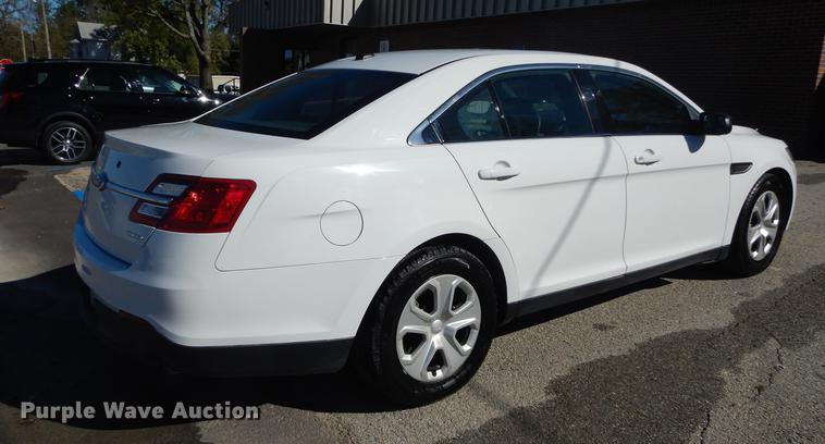 image for item J5664 2013 Ford Taurus Police Interceptor