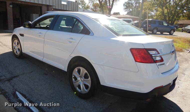 image for item J5664 2013 Ford Taurus Police Interceptor