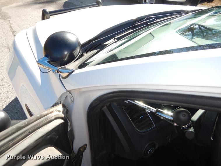 image for item J5664 2013 Ford Taurus Police Interceptor