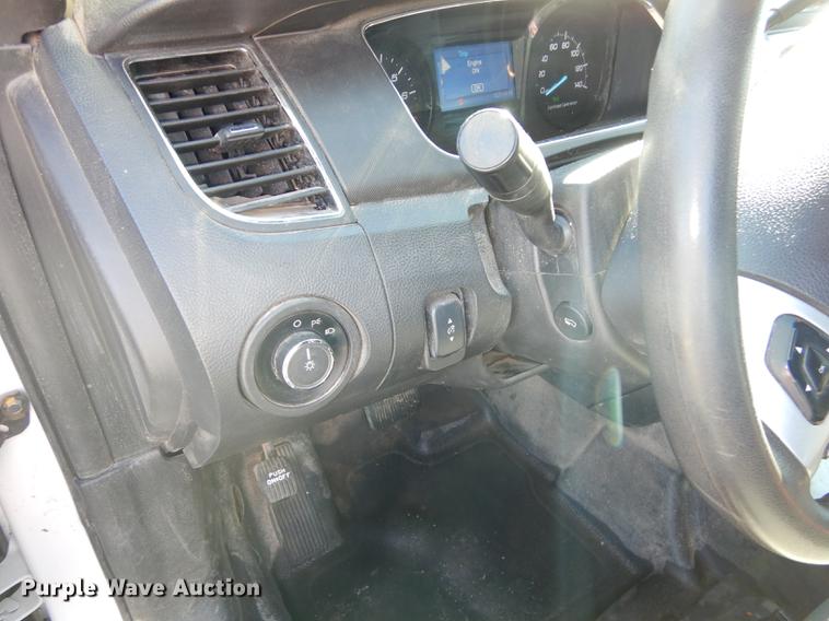 image for item J5664 2013 Ford Taurus Police Interceptor