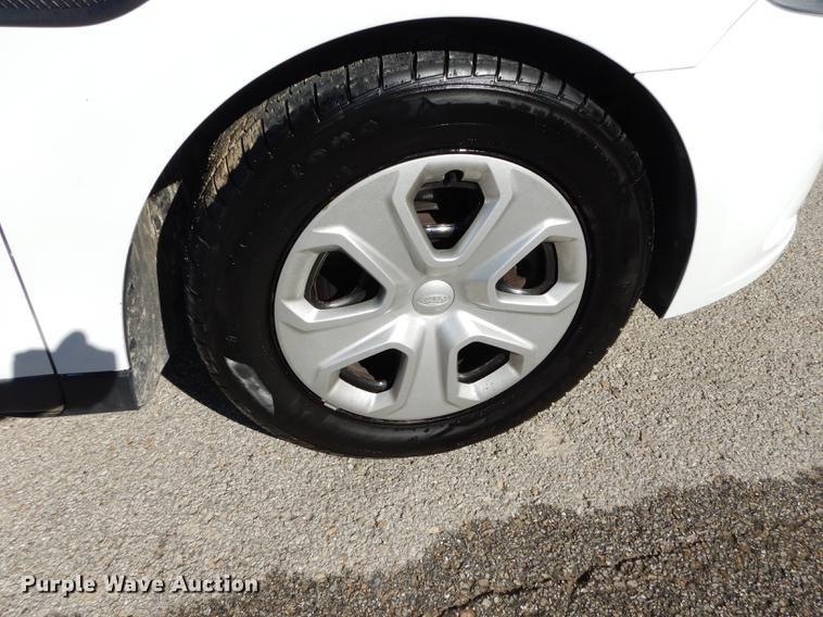 image for item J5664 2013 Ford Taurus Police Interceptor