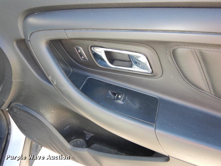 image for item J5664 2013 Ford Taurus Police Interceptor