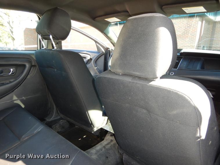 image for item J5664 2013 Ford Taurus Police Interceptor