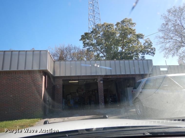 image for item J5664 2013 Ford Taurus Police Interceptor