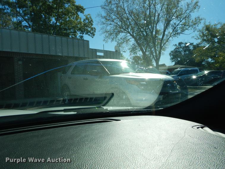 image for item J5664 2013 Ford Taurus Police Interceptor