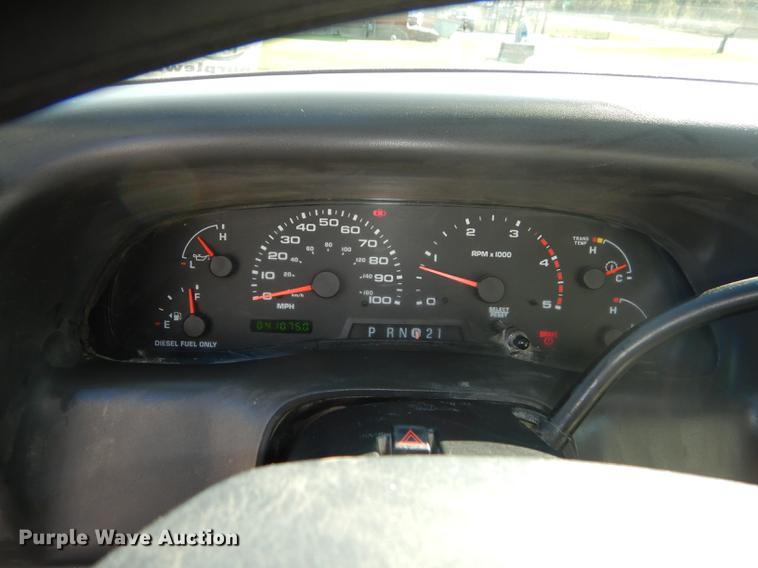 image for item J5666 2002 Ford F550 Super Duty XL bucket truck