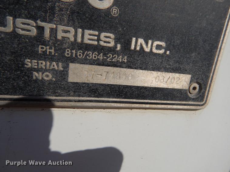 image for item J5666 2002 Ford F550 Super Duty XL bucket truck