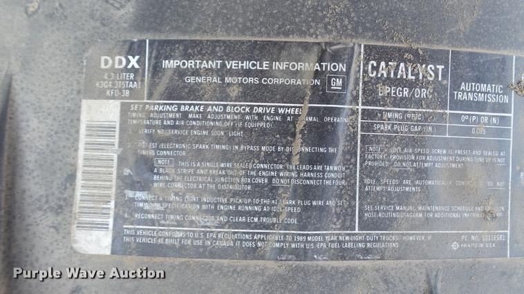 image for item K3867 1989 Chevrolet 1500 pickup truck